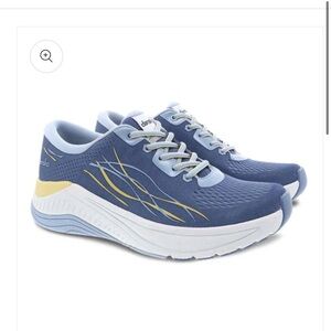 Dansko Pace Mesh Sneaker